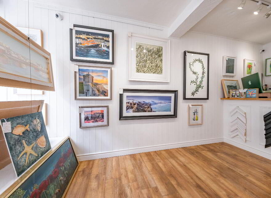 78, 80 & 82 Main Street, Portrush, BT56 8BN