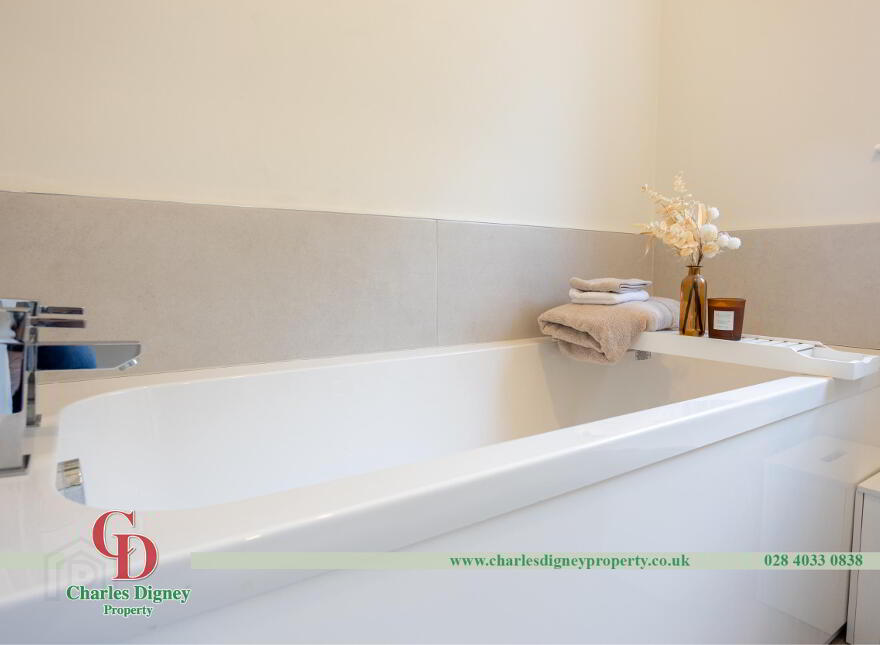 62 Brookdale, Banbridge, BT32 3FD
