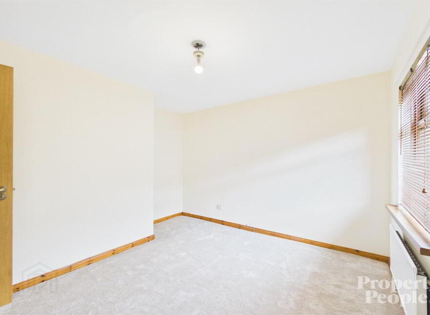 9 Lindsay Court, Belfast, BT7 1AU