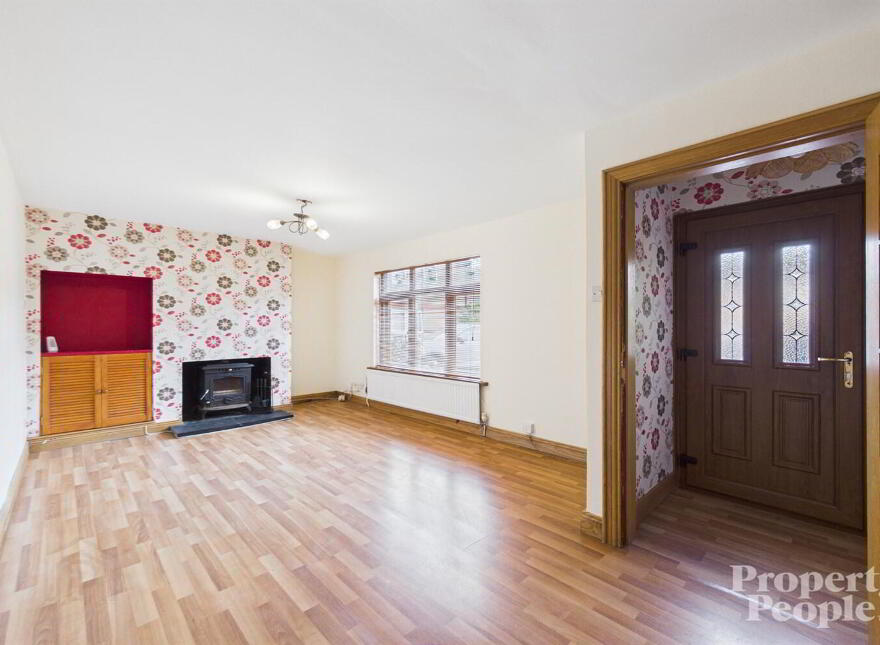9 Lindsay Court, Belfast, BT7 1AU