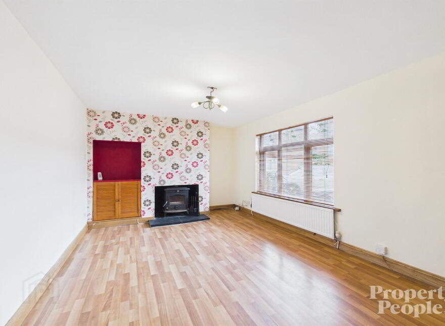9 Lindsay Court, Belfast, BT7 1AU