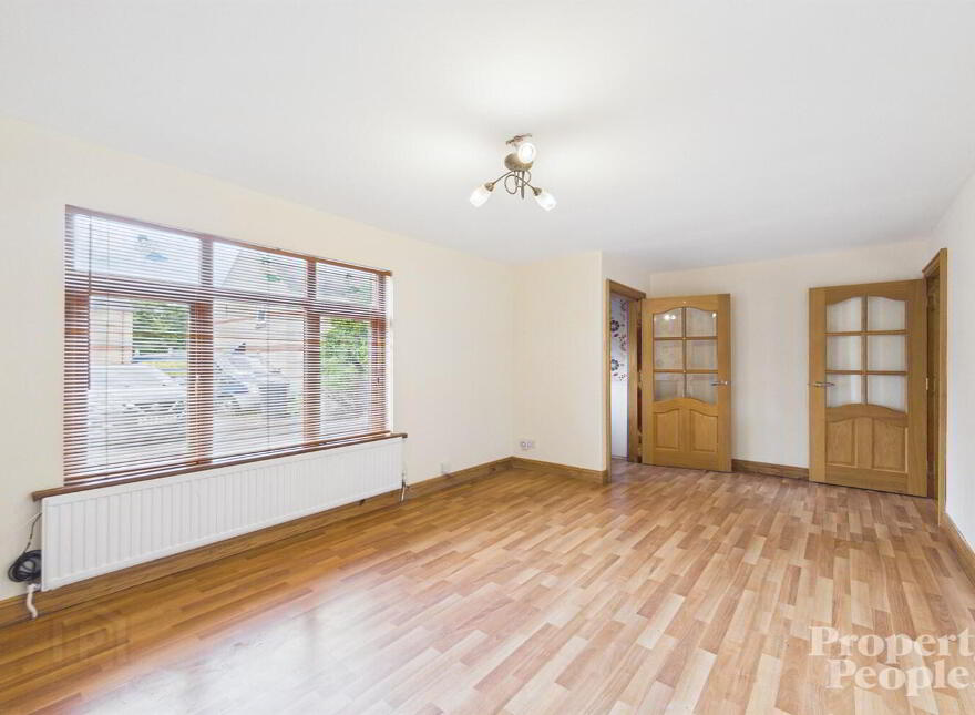 9 Lindsay Court, Belfast, BT7 1AU