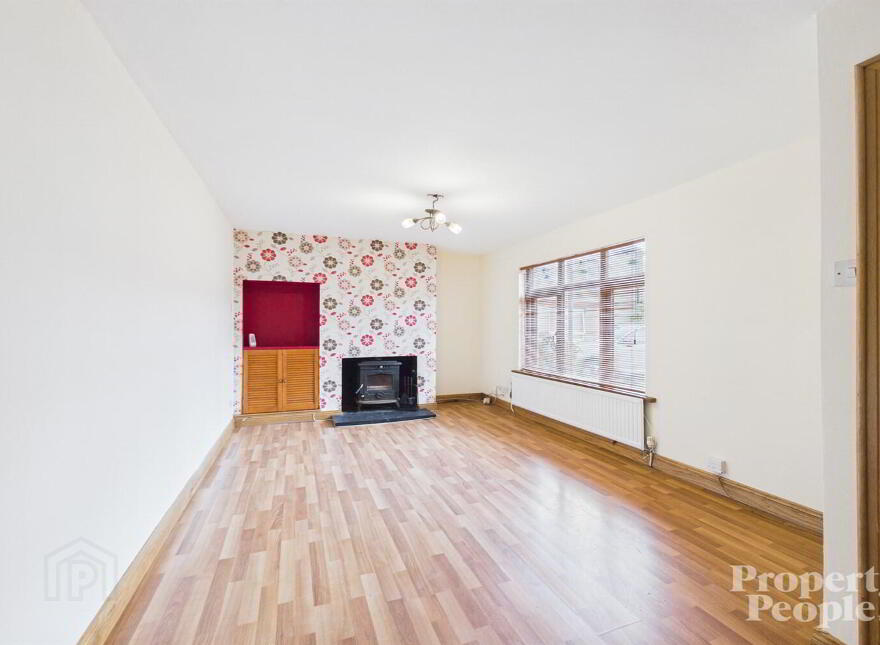 9 Lindsay Court, Belfast, BT7 1AU