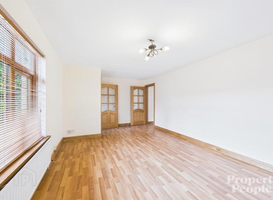 9 Lindsay Court, Belfast, BT7 1AU