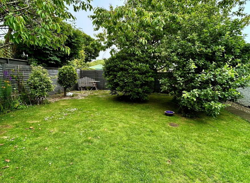 35 Coleraine Road, Portrush, BT56 8EA