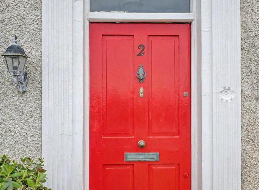 2 Dhu Varren Park, Portrush, BT56 8EL