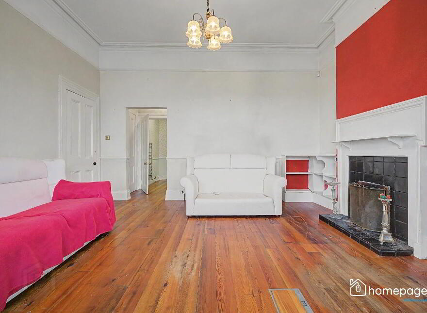 2 Dhu Varren Park, Portrush, BT56 8EL