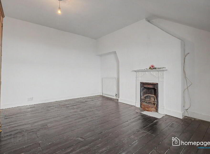 2 Dhu Varren Park, Portrush, BT56 8EL