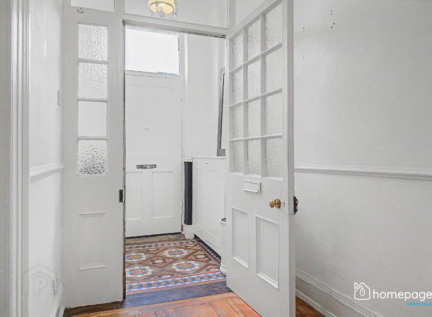 2 Dhu Varren Park, Portrush, BT56 8EL