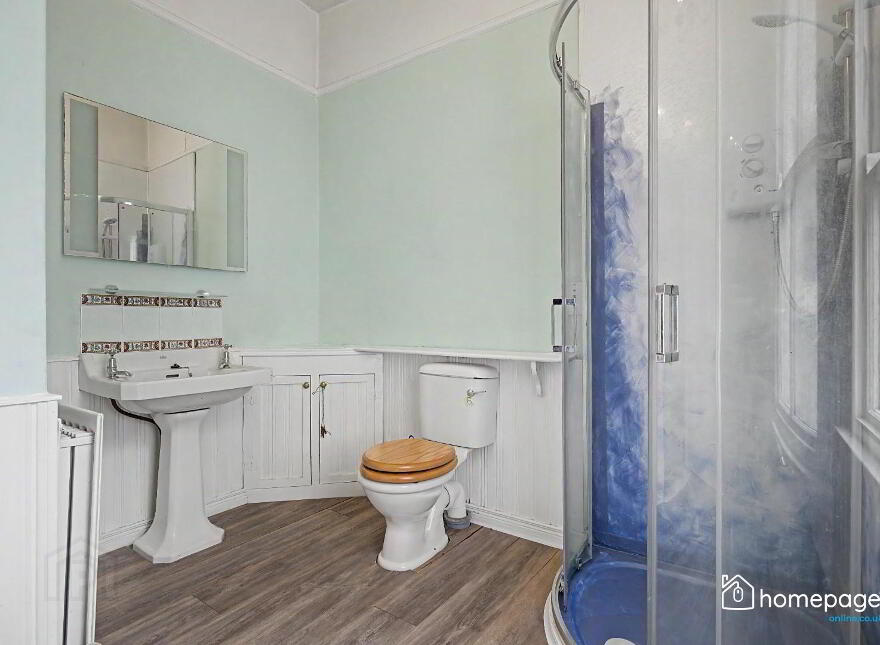 2 Dhu Varren Park, Portrush, BT56 8EL