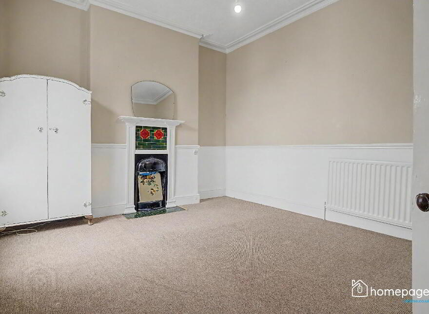 2 Dhu Varren Park, Portrush, BT56 8EL