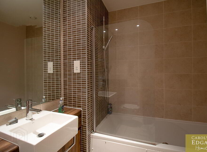 Apartment 11.04 The Arc Belfast The Arc Belfast 04, Belfast, BT3 9FN