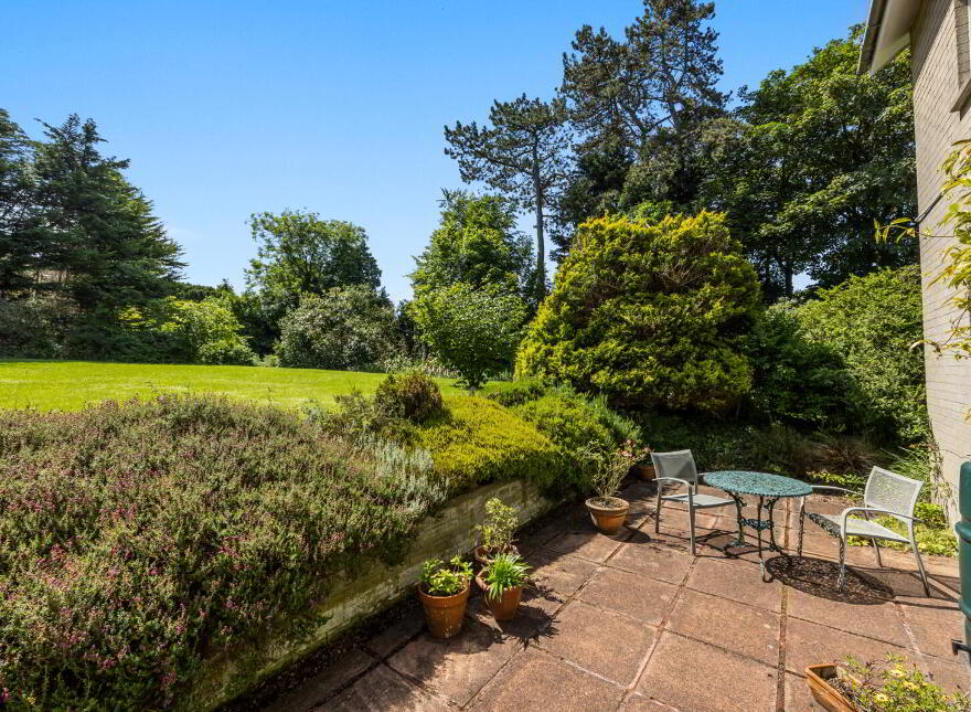 7 Ailsa Road, Cultra, Holywood, BT18 0AS