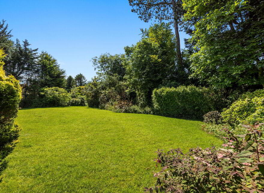 7 Ailsa Road, Cultra, Holywood, BT18 0AS