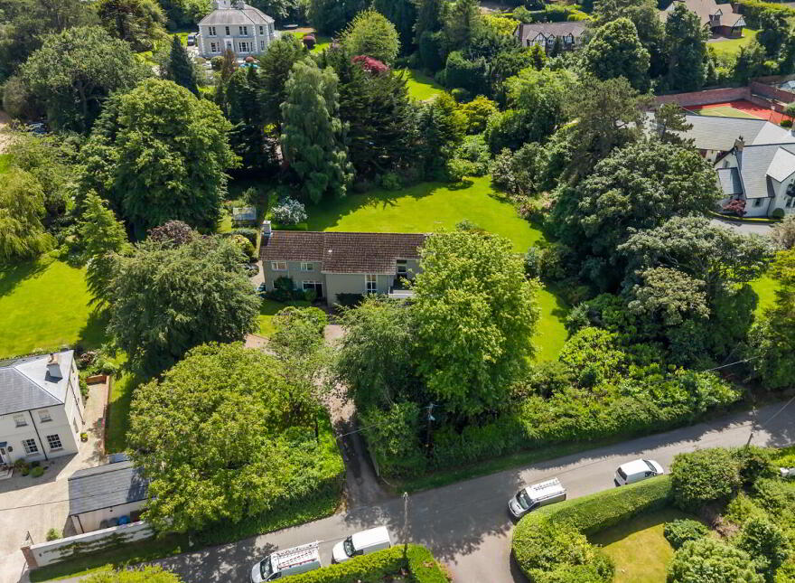 7 Ailsa Road, Cultra, Holywood, BT18 0AS