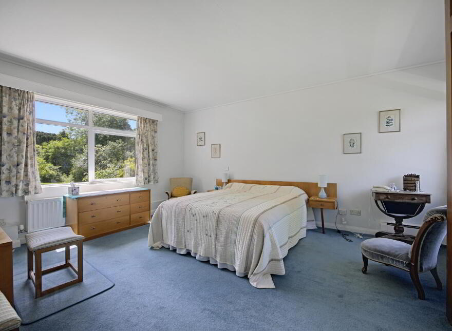 7 Ailsa Road, Cultra, Holywood, BT18 0AS