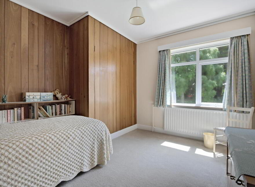 7 Ailsa Road, Cultra, Holywood, BT18 0AS