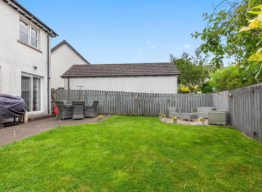 15 Village Hill, Straid, Ballyclare, BT39 9WQ