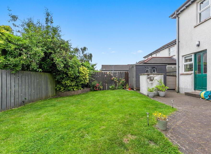 15 Village Hill, Straid, Ballyclare, BT39 9WQ