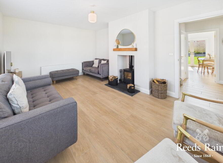 17 Paddock Gardens, Carrowdore, Newtownards, BT22 2WX