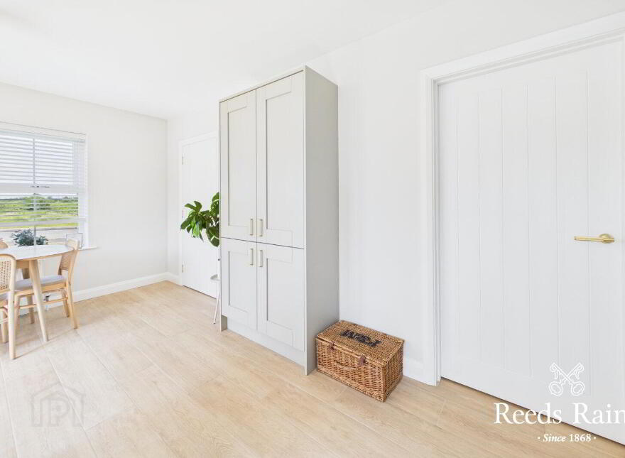 17 Paddock Gardens, Carrowdore, Newtownards, BT22 2WX