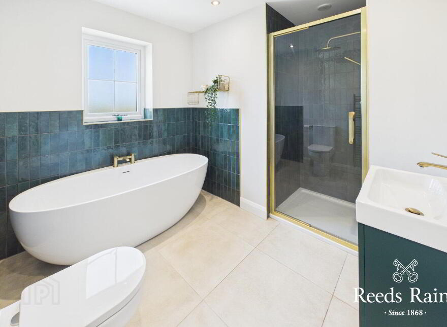 17 Paddock Gardens, Carrowdore, Newtownards, BT22 2WX