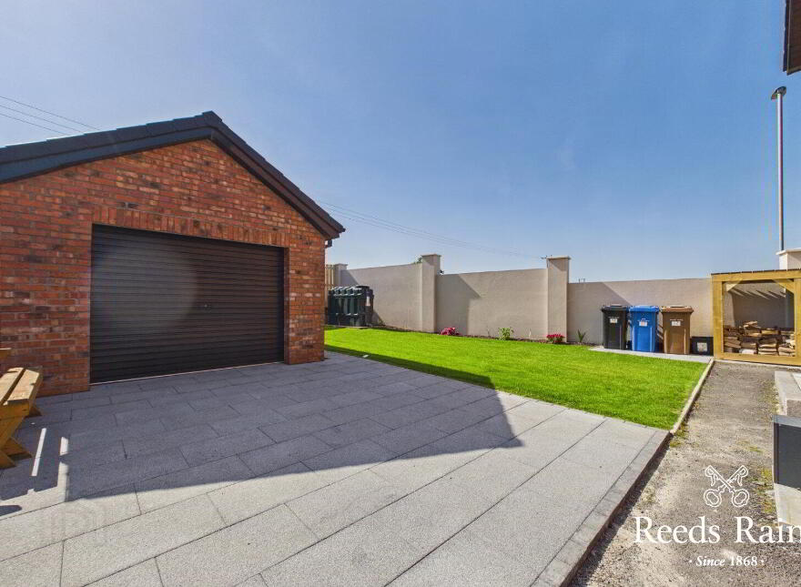 17 Paddock Gardens, Carrowdore, Newtownards, BT22 2WX