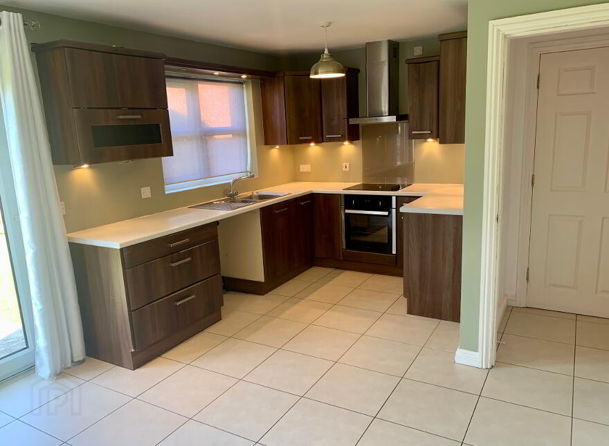 34 Carnbeg Dale, Antrim, BT41 4RE