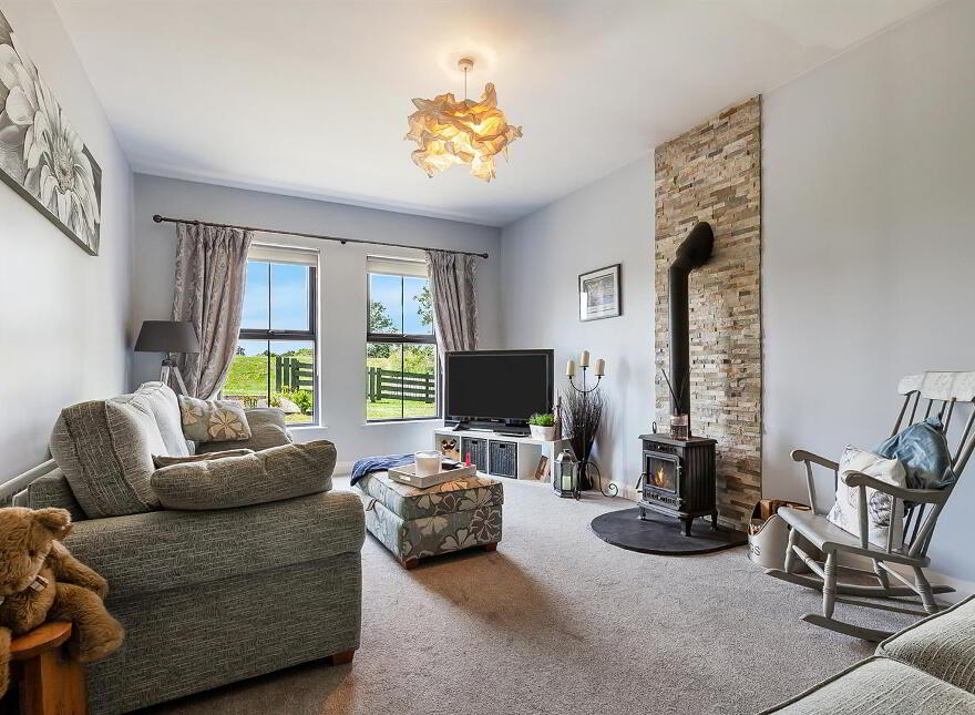 2 Hansons Hall Park, Ballyclare, BT39 9YG
