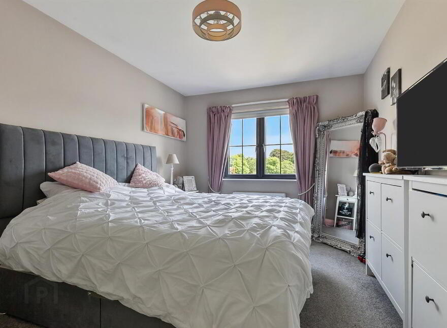 2 Hansons Hall Park, Ballyclare, BT39 9YG