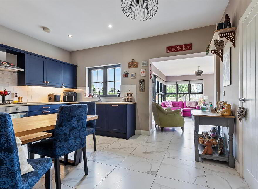 2 Hansons Hall Park, Ballyclare, BT39 9YG