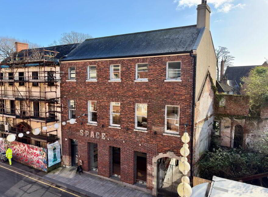 (Lot 4) 32-36 Castle Street, Lisburn, BT27 4XE