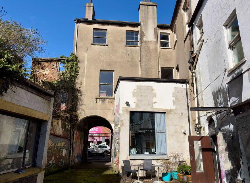 (Lot 4) 32-36 Castle Street, Lisburn, BT27 4XE