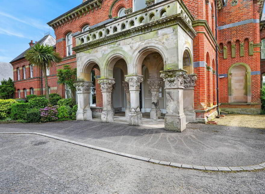 7 Moat Apartment, 8 Motelands, Old Holywood Road, Belfast, BT4 2JH