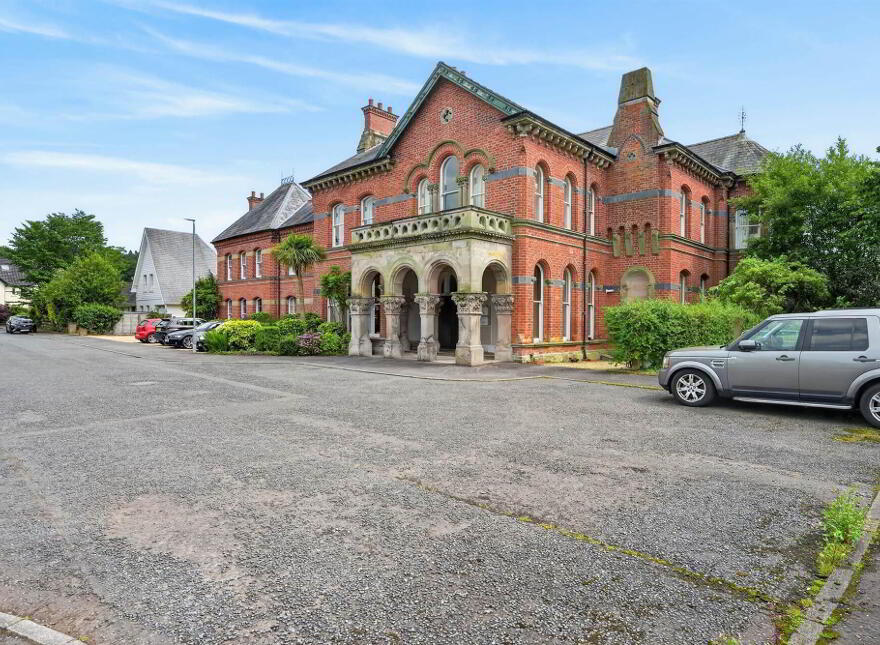 7 Moat Apartment, 8 Motelands, Old Holywood Road, Belfast, BT4 2JH
