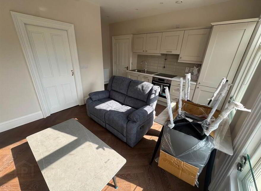 Apt 3, 531 Antrim Road, Belfast, BT15 5FS