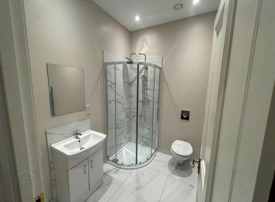 Apt 5, 531 Antrim Road, Belfast, BT15 5FS