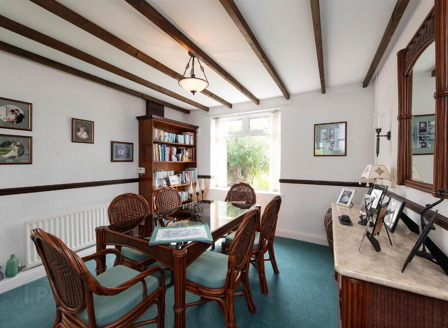 17 Killard Square, Ballyhornan, Downpatrick, BT30 7PW