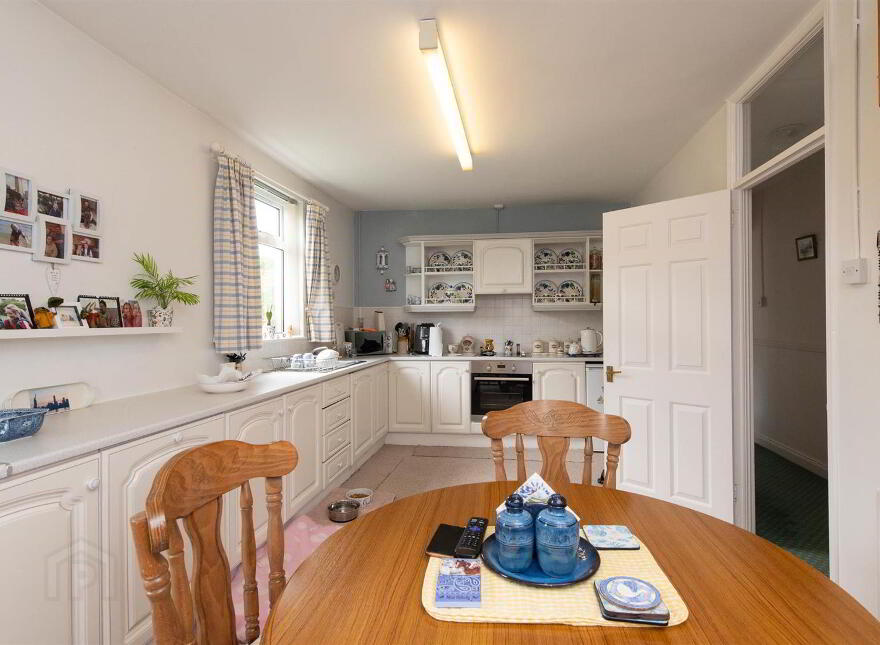 17 Killard Square, Ballyhornan, Downpatrick, BT30 7PW