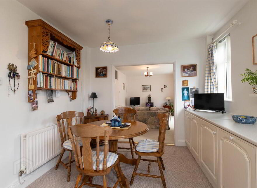 17 Killard Square, Ballyhornan, Downpatrick, BT30 7PW