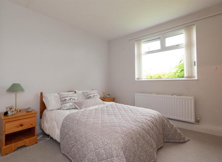 17 Killard Square, Ballyhornan, Downpatrick, BT30 7PW