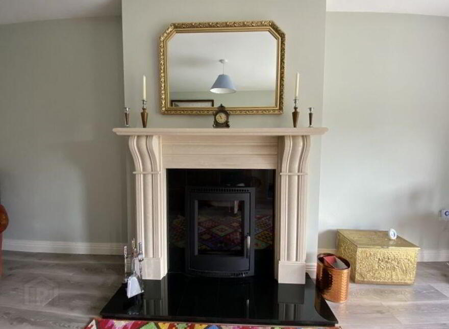 26 Lir Park, Castlepollard, N91A4V9