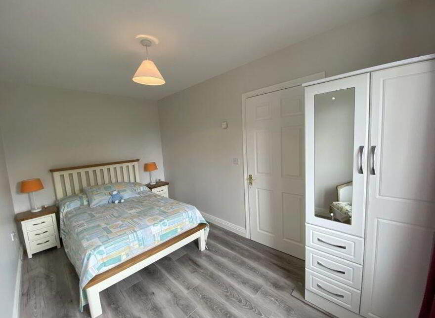 26 Lir Park, Castlepollard, N91A4V9