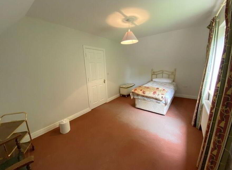 26 Lir Park, Castlepollard, N91A4V9