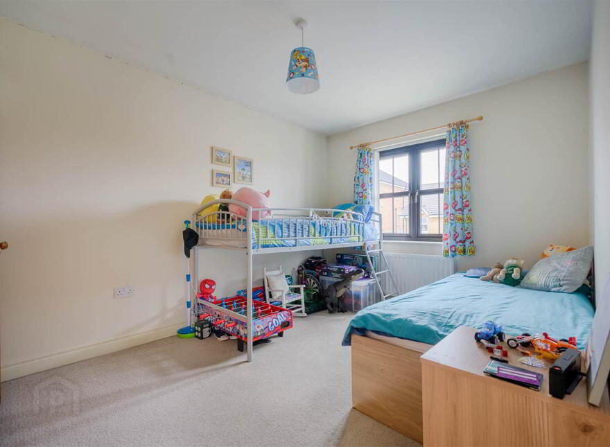 52 Mornington Gardens, Lisburn, BT28 2WB