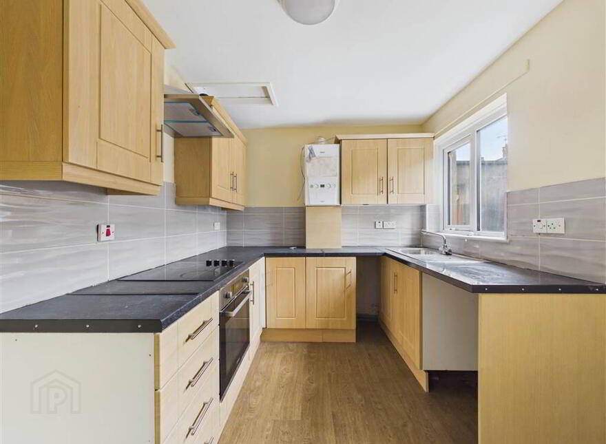 40 Iveagh Drive, Belfast, BT12 6AY