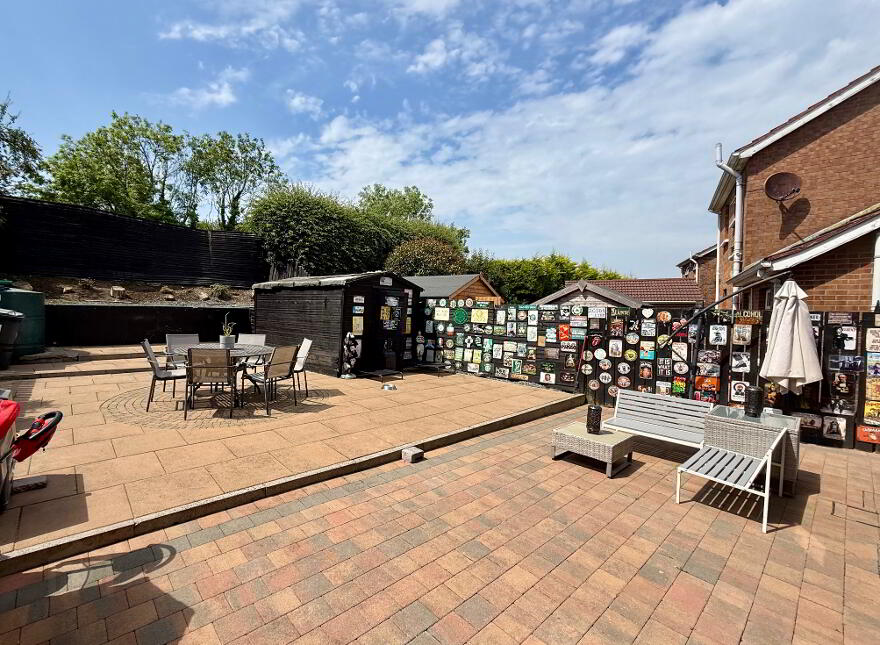 17 Berkley Court, Crumlin, BT29 4FT