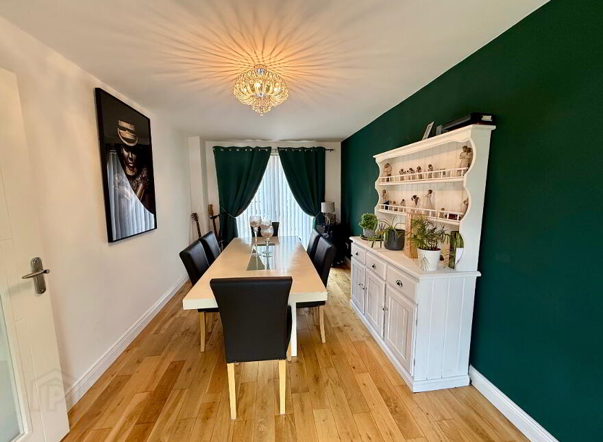 17 Berkley Court, Crumlin, BT29 4FT