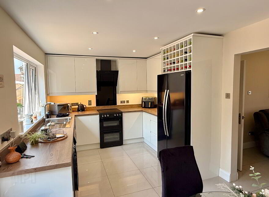 17 Berkley Court, Crumlin, BT29 4FT