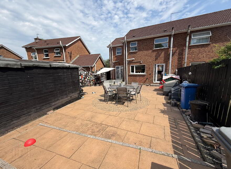 17 Berkley Court, Crumlin, BT29 4FT